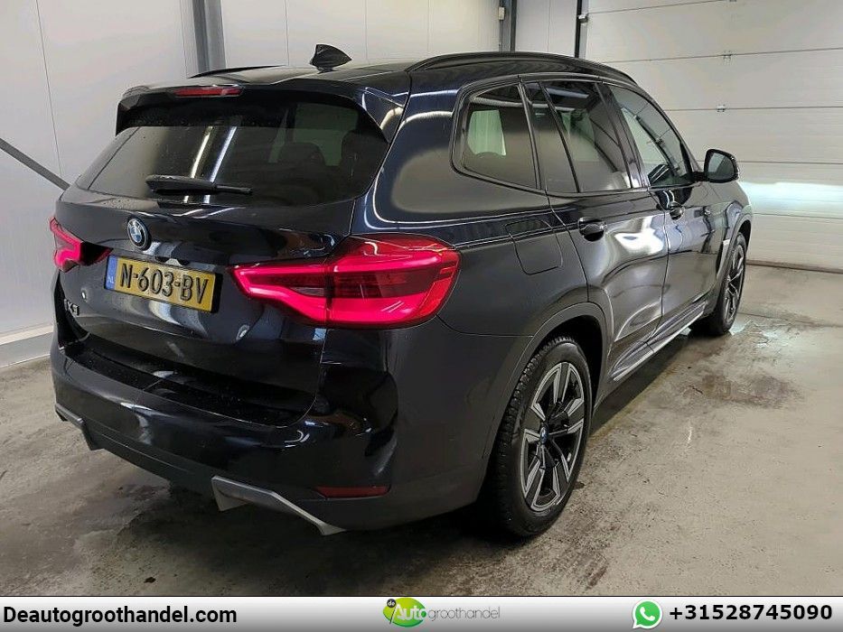 BMW iX3 Executive 80 kWh Pano imagem 2