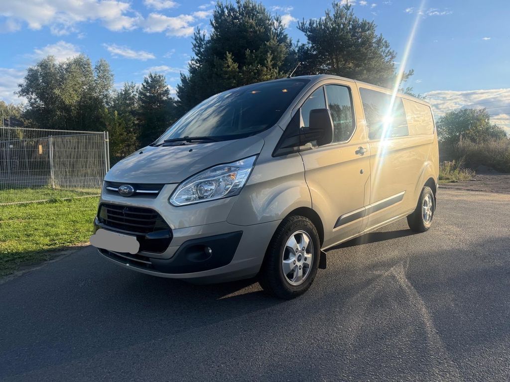 Image of Ford Transit Custom