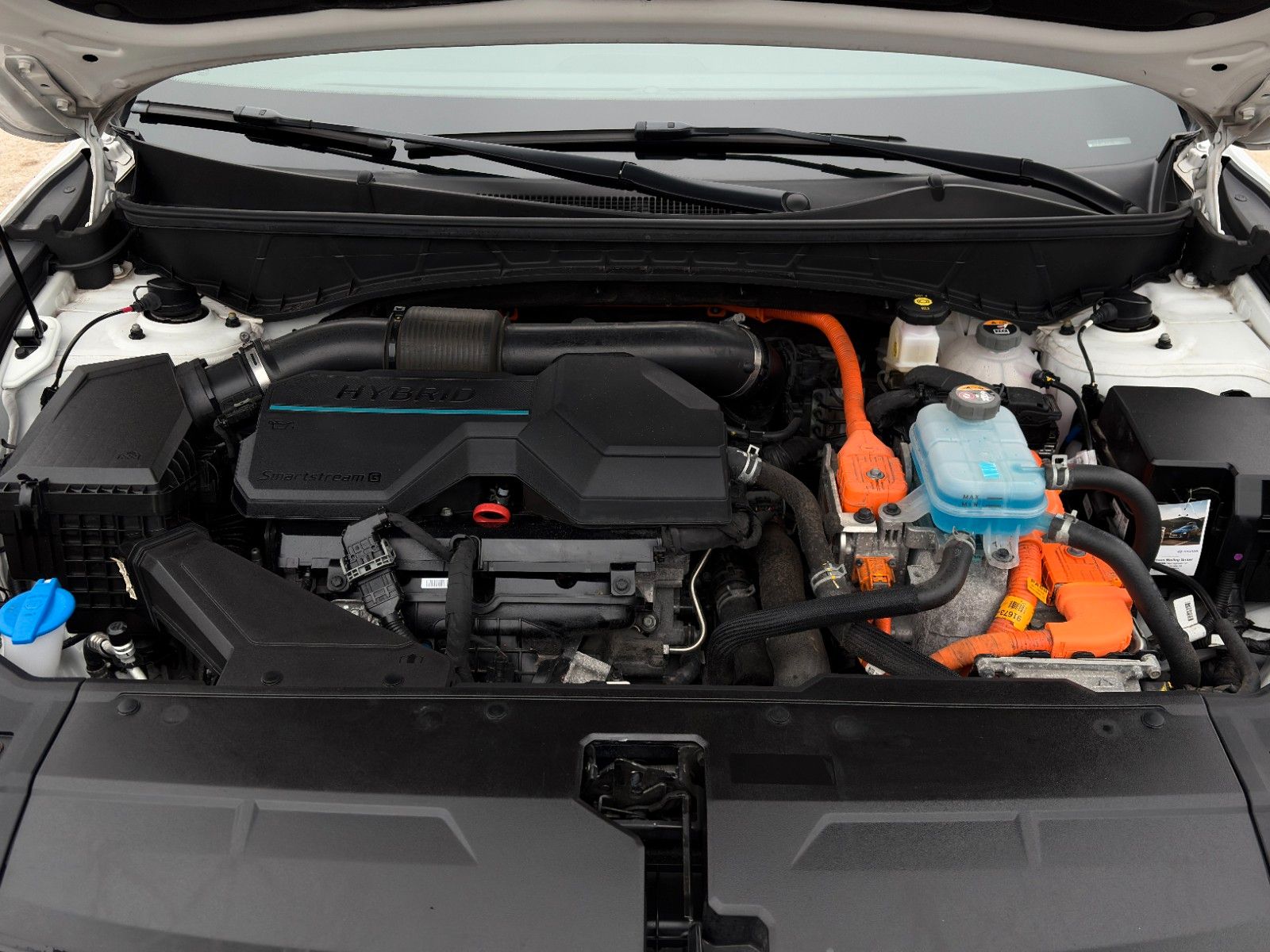 Fahrzeugabbildung Hyundai Tucson 1.6 T-GDI N-Line PHEV 4WD 360° ACC LHZ