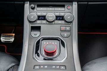 Fahrzeugabbildung Land Rover Range Rover Evoque 2,2  SD4|NAVI|PANO|BI-XENON|