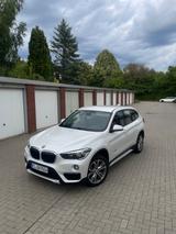 BMW X1 sDrive18i Automatik  - BMW Gebrauchtwagen in Kiel