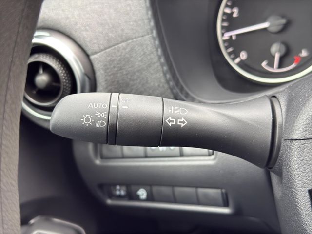 Nissan Juke Acenta 1.0 DIG-T °LED°SHZ°AAC°RFK°Tempomat°