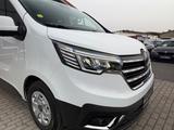 Renault Trafic Combi Evo DCi 9 Sitzer Car Play LED Licht - gebrauchte Renault Trafic aus dem Jahr 2024
