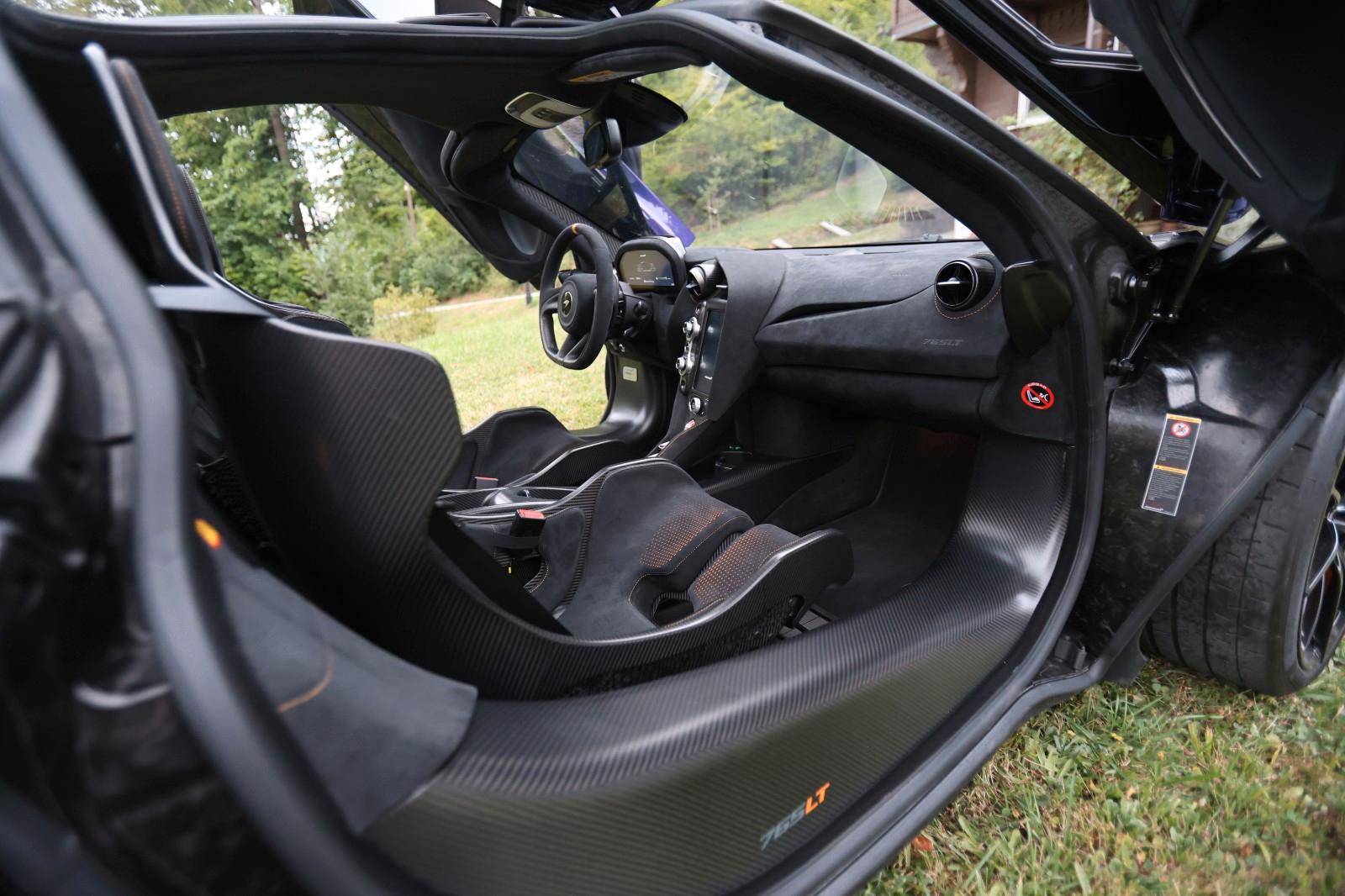 McLaren 765LT  One of One MSO Clubsport Garantie 1 Hand