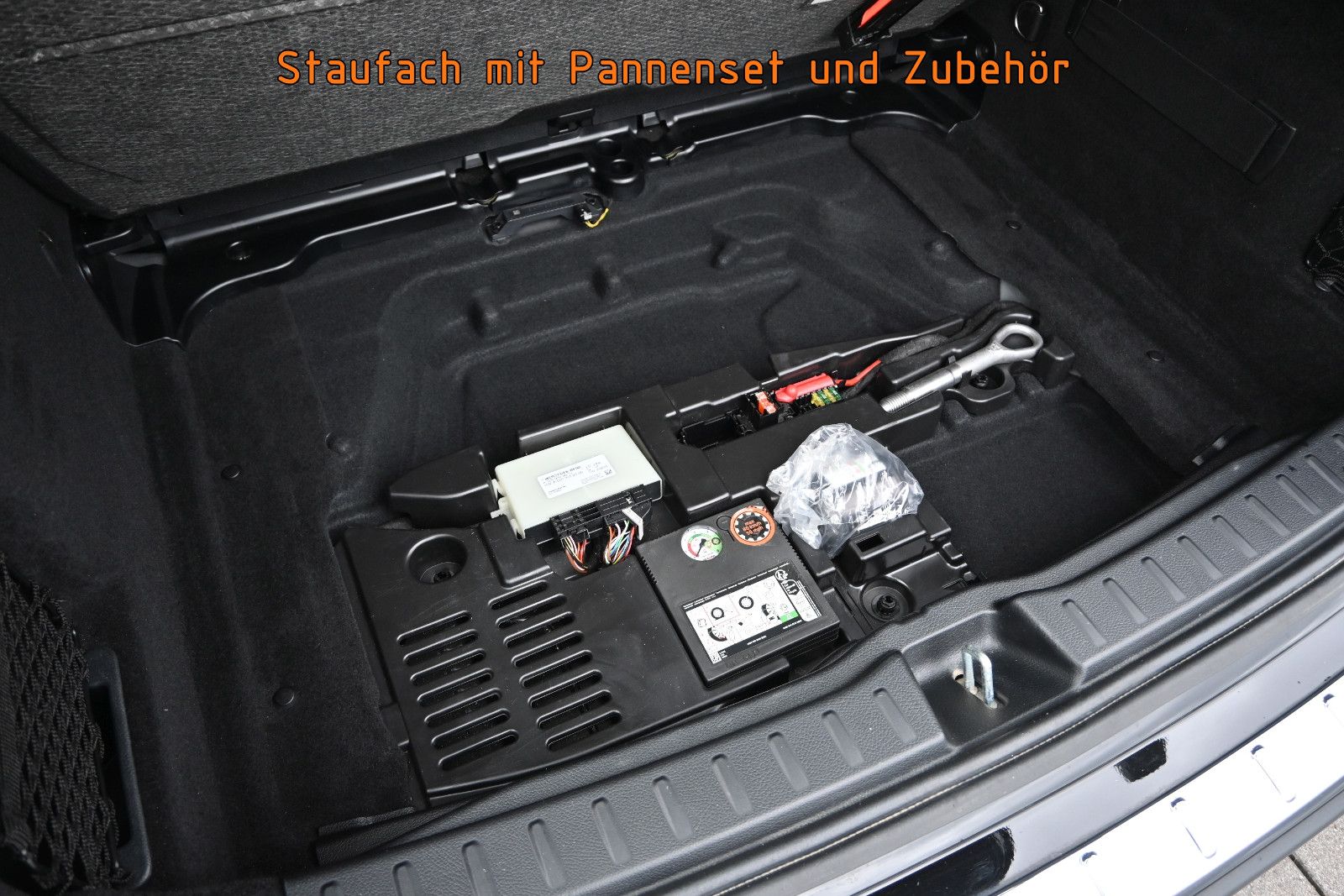 Fahrzeugabbildung Mercedes-Benz GLA 220 d 4MAT. Edition Progressive °ACC°AHK°360