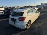 Mercedes-Benz A 200 A A 200 CDI / d Automatic - Mercedes-Benz: Automatic