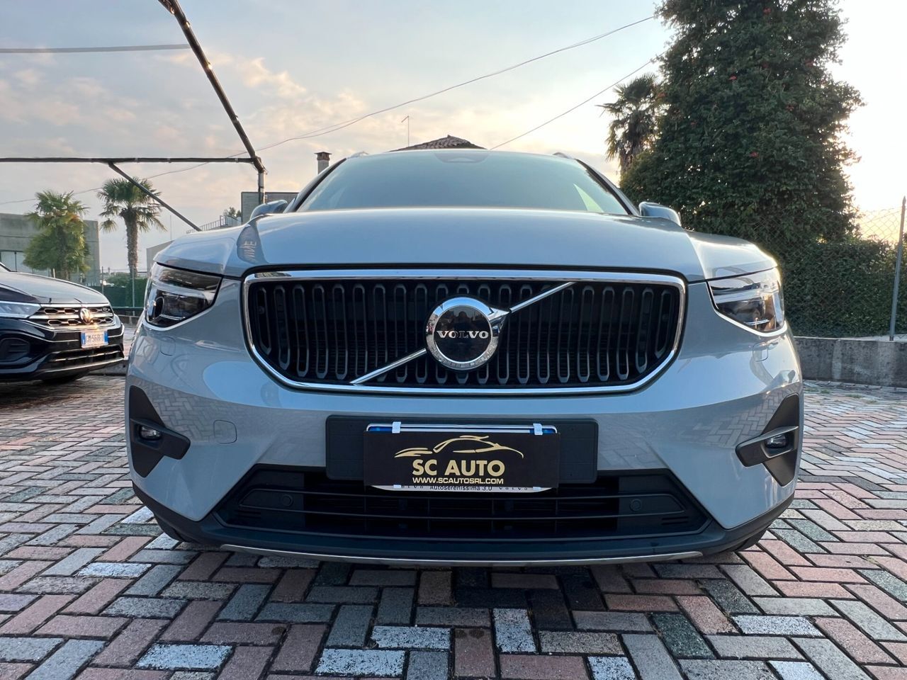 Other Volvo XC40 B3 automatico Plus Dark imagem 2