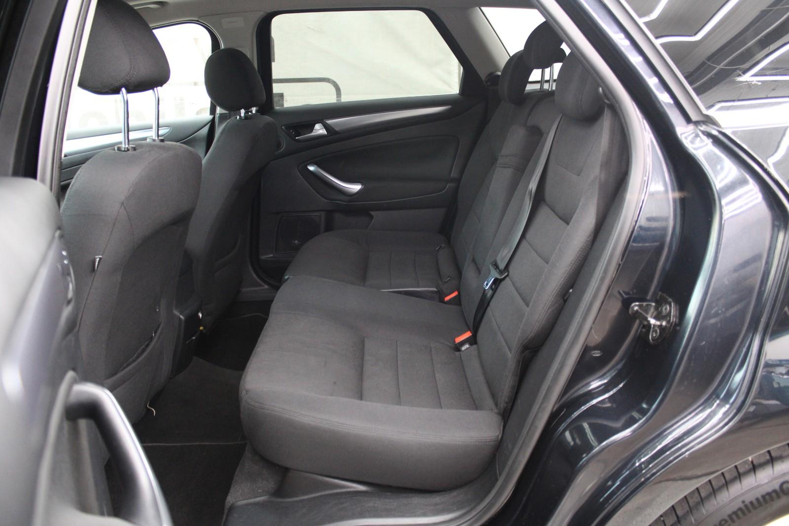 Ford Mondeo 2010 — photo 7