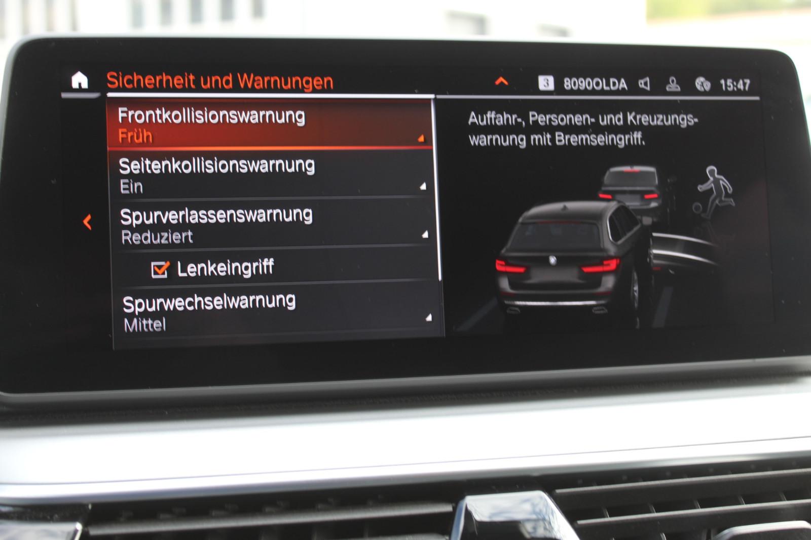 BMW 520d xDrive Tour. +HUD+Sportsitz+MEMORY+DAB+ACC+