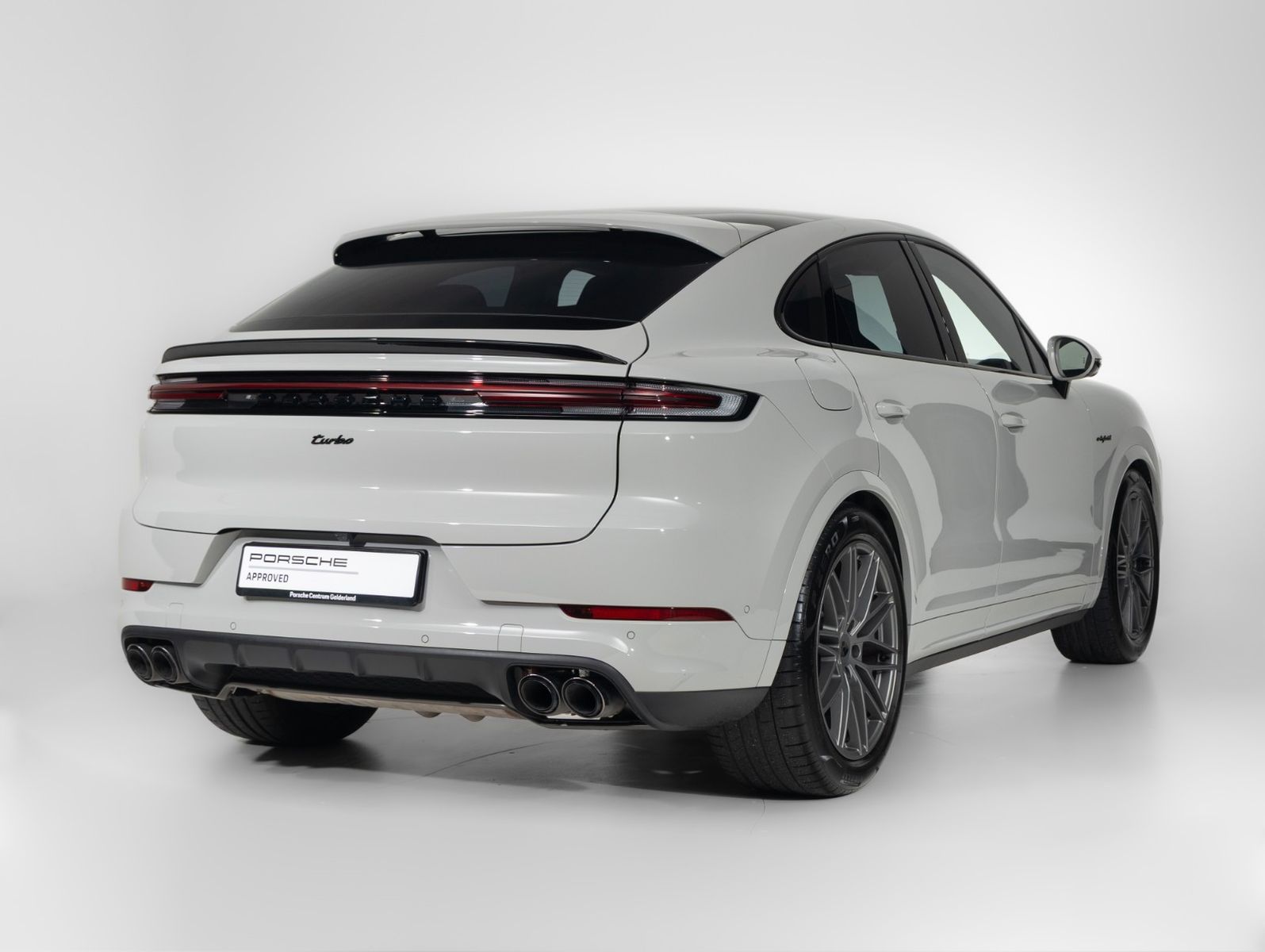 Porsche Cayenne Coupe Turbo E-Hybrid | PDCC | Sportabgas imagem 2