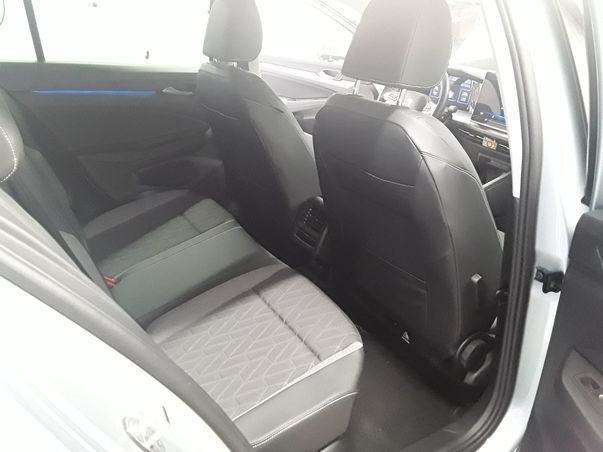 Volkswagen Golf - Bild 9