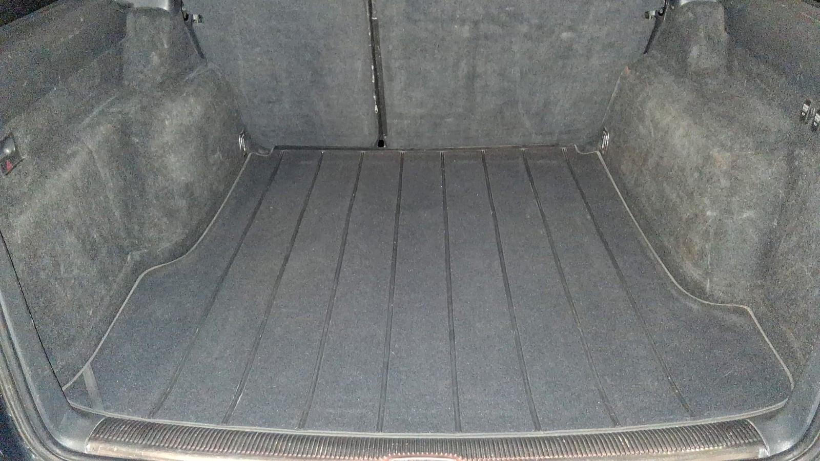 Volkswagen Passat 2004 — photo 14