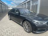 BMW 750 Li G12 Individual Carbon Vollausla... - BMW: 7 V12
