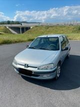 Peugeot 106 mit TÜV neu  viele Neuteile - gebrauchte Peugeot 106 aus dem Jahr 2001