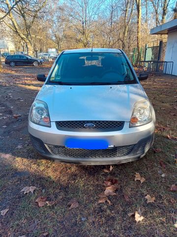 Ford Fiesta Benzin 1,2 klimaanlage KM 89.