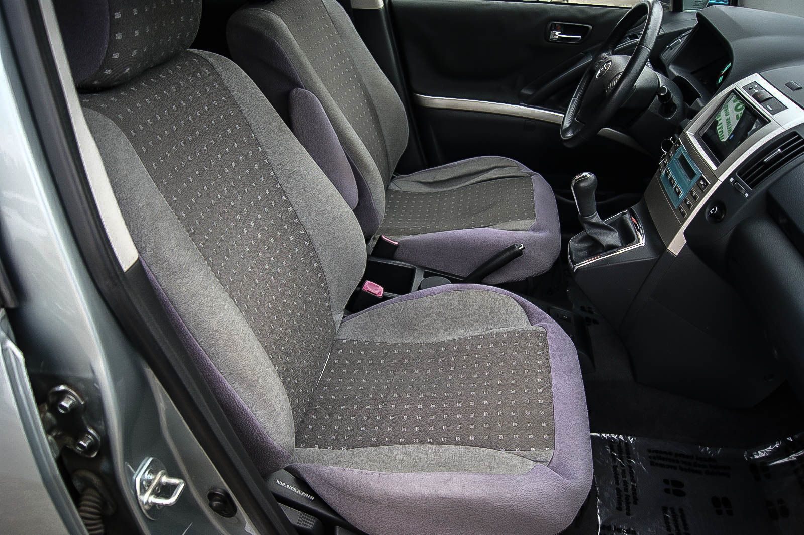 Fahrzeugabbildung Toyota Corolla Verso 1.8 Team 7-SITZER FAMILIENBESITZ
