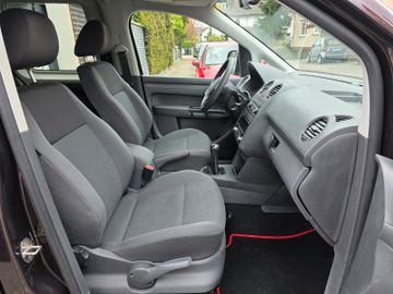 Volkswagen Caddy - 8