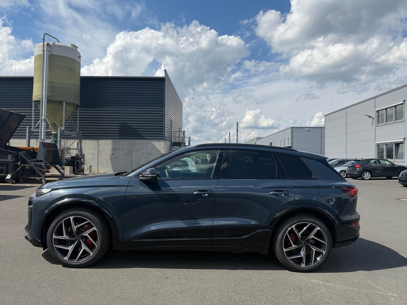 Audi SQ6 e-tron - Bild 17