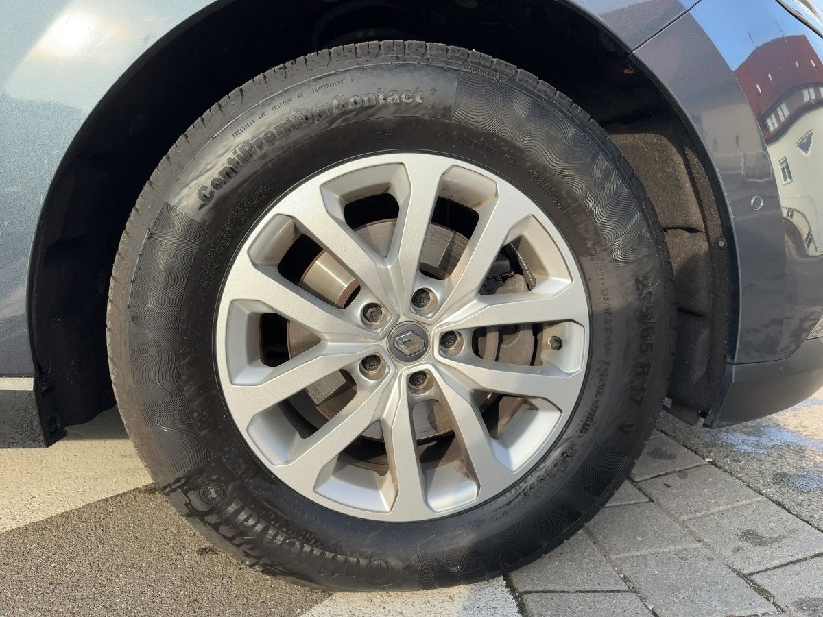 Fahrzeugabbildung Renault Espace TCe 225 EDC AHK el. Heckkl. Kamera WKR