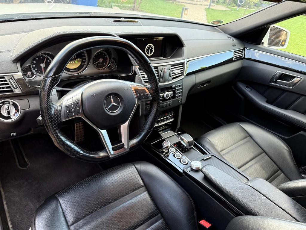 Mercedes-Benz E 63 AMG