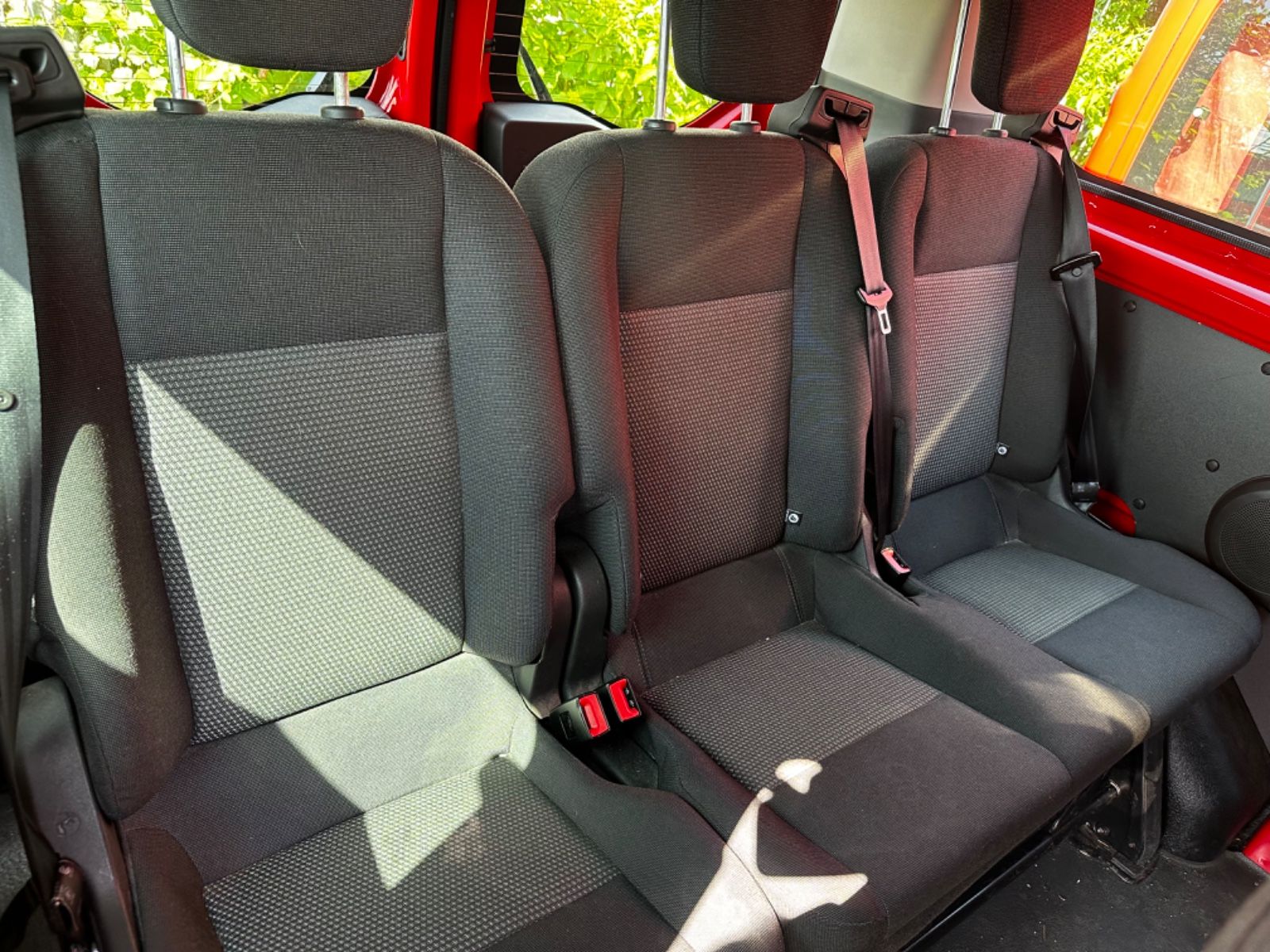 Fahrzeugabbildung Ford Transit Custom Kombi 9 Sitzer 1626 Motorschaden