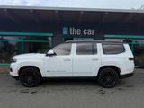 Jeep Grand Wagoneer 6.4 V8 HEMI/ Voll/FireTV/Massage - Jeep Wagoneer mit Benzin-Antrieb: Geländewagen, Grand