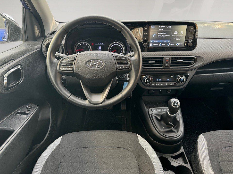 Fahrzeugabbildung Hyundai i10 1.2i M/T Trend  Komfortpaket