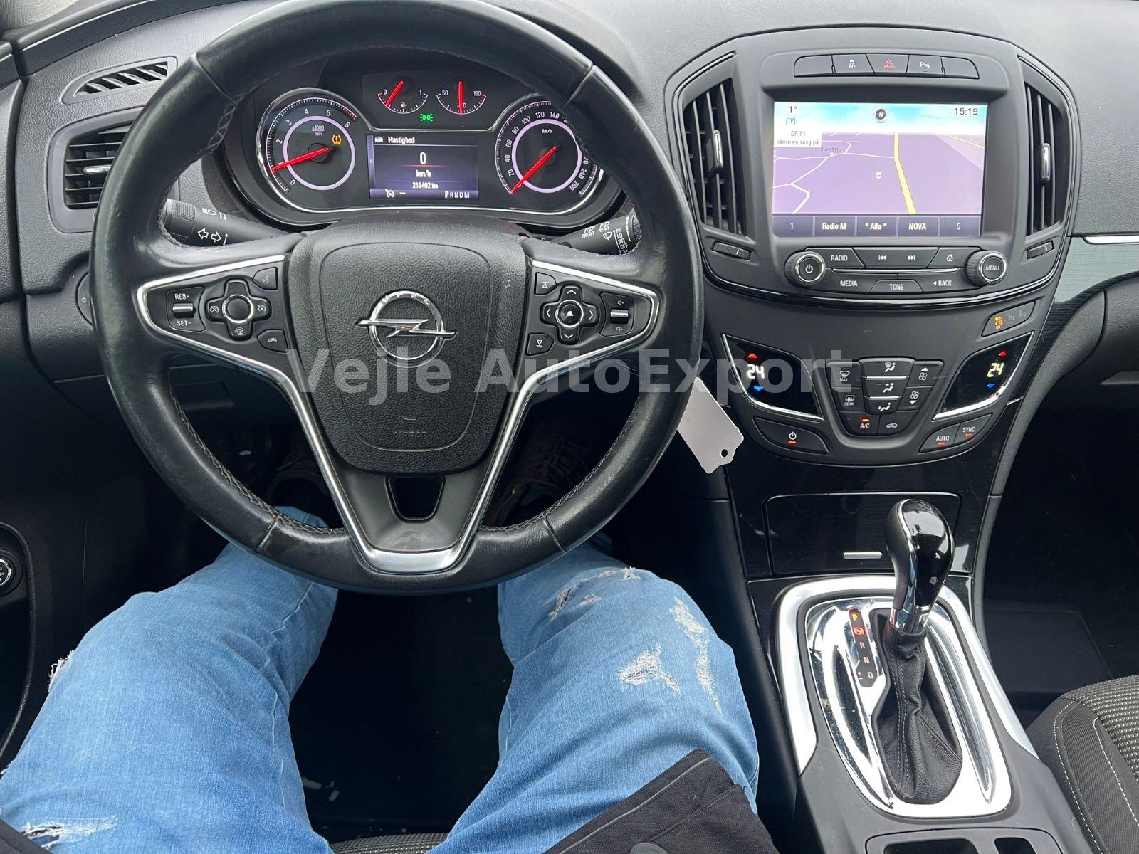 Opel Insignia 2015 — photo 14