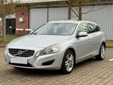 Volvo V60 D5 215PS Summum Automatik Xenon/... - Volvo V60: Ps