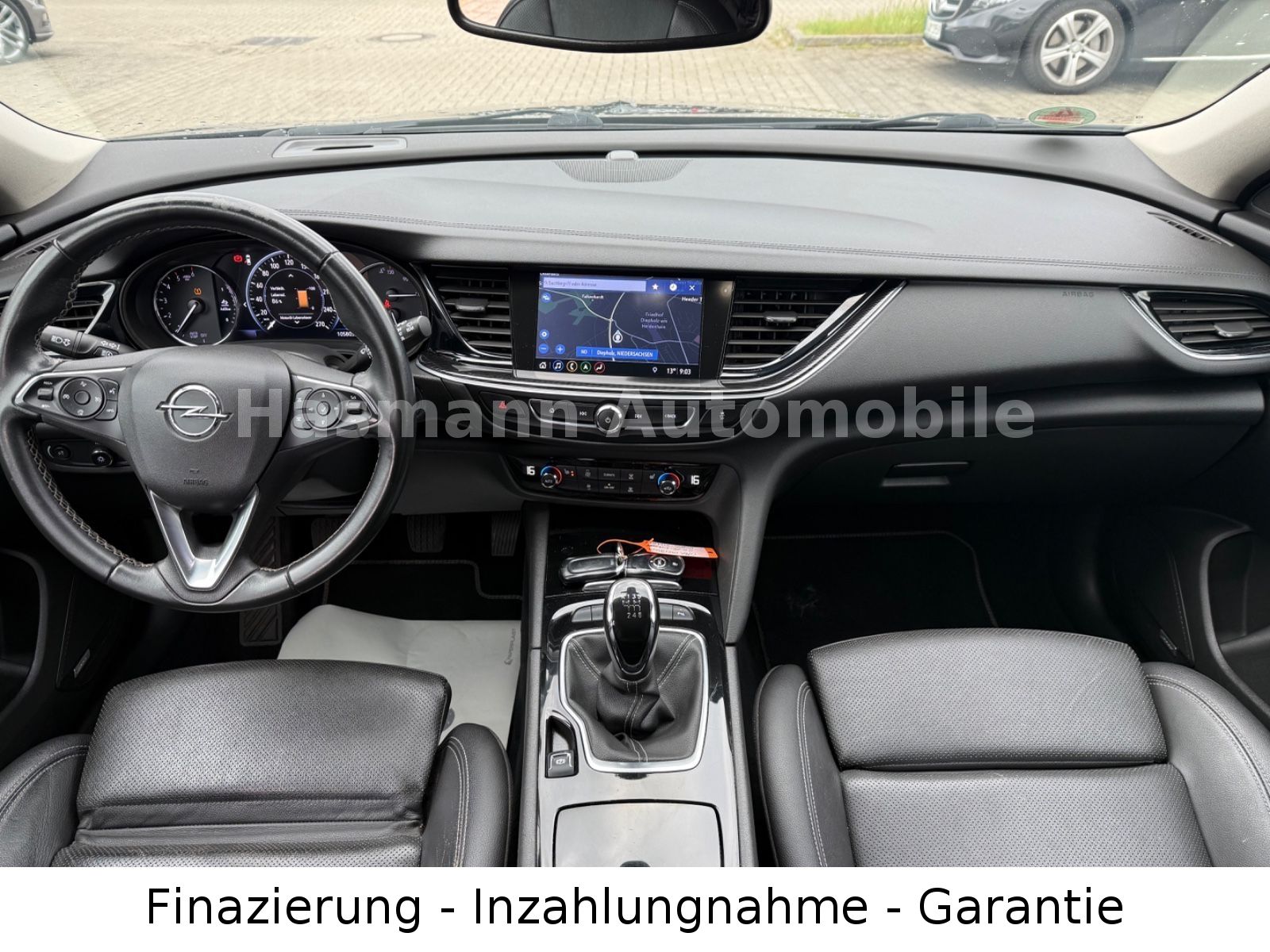 Insignia B Sports Tourer Innovation*LEDER*NAVI*
