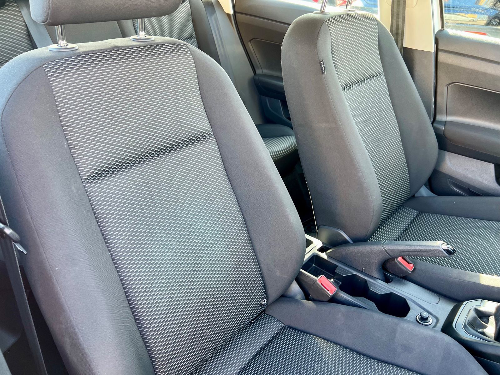 VW Polo VI KLIMA GZJR LED CARPLAY PDC