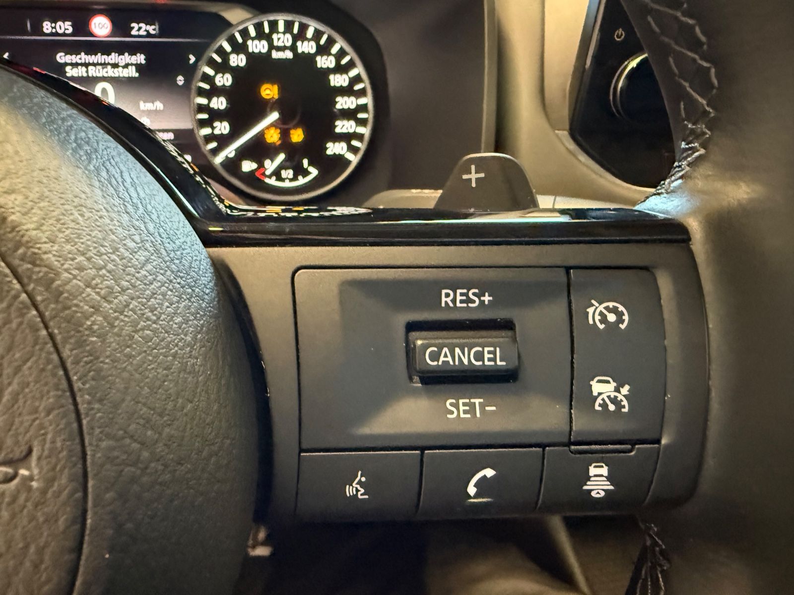 Fahrzeugabbildung Nissan Qashqai N-Con.AT Allrad,Winter-,Business-P.