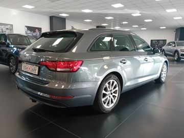 Audi A4 - 4