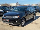 Mitsubishi Outlander 2.4 Invite 4x4 AHK/Klima - Mitsubishi Gebrauchtwagen in Hannover