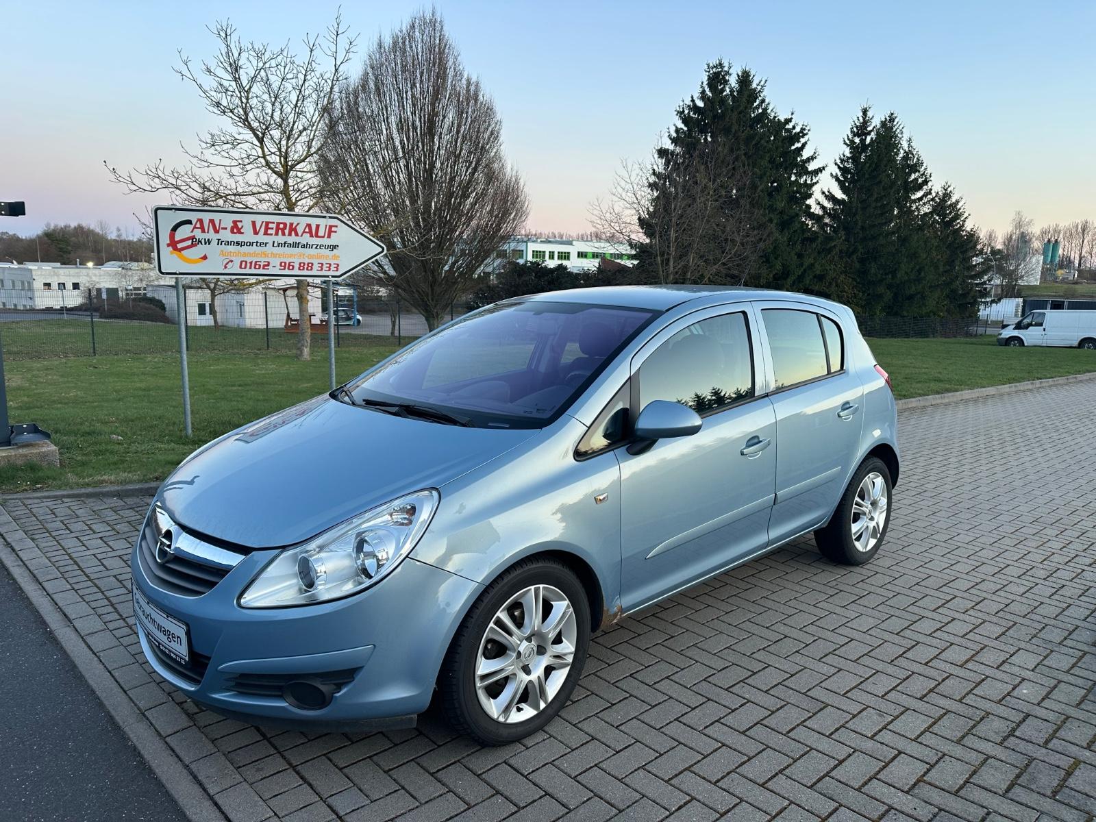 Opel Corsa D Edition 1.4 Benzin/Sitzheizung/Klimaauto