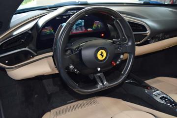 صورة 4 لـ 2022 Ferrari 296 GTS