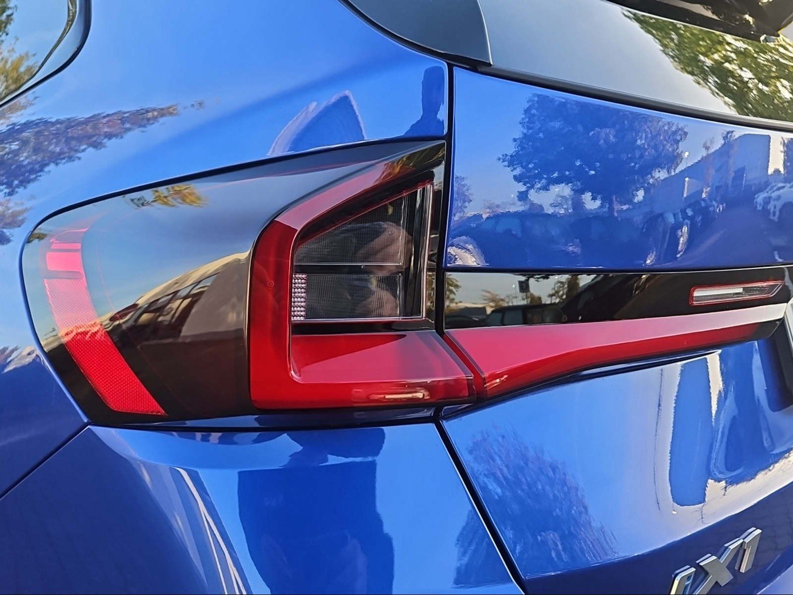 BMW iX1 - Bild 13