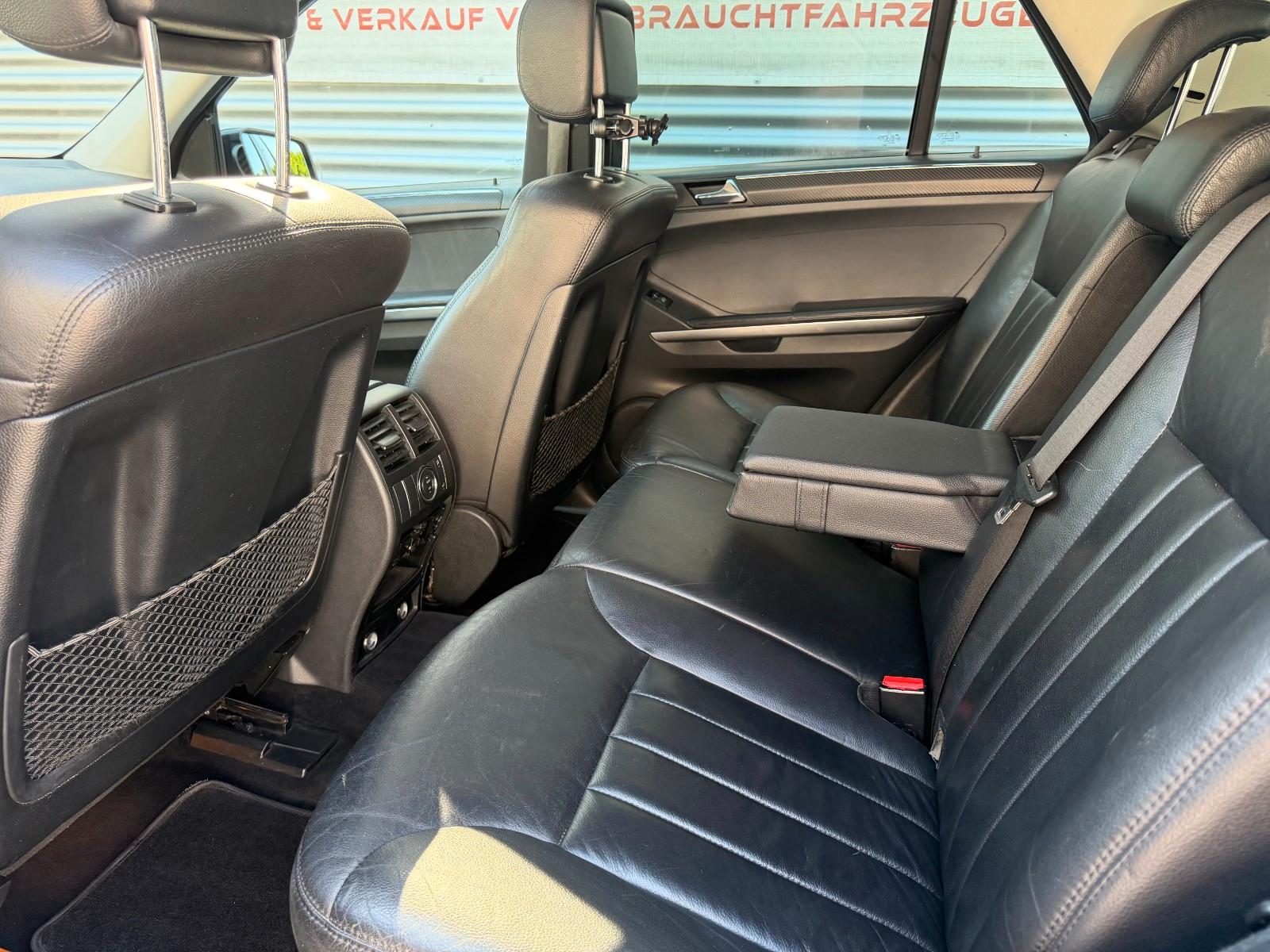 Mercedes-Benz ML 320 CDI XENON/NAVI/LEDER/SHZ/TEMP/KLIMA/AHK