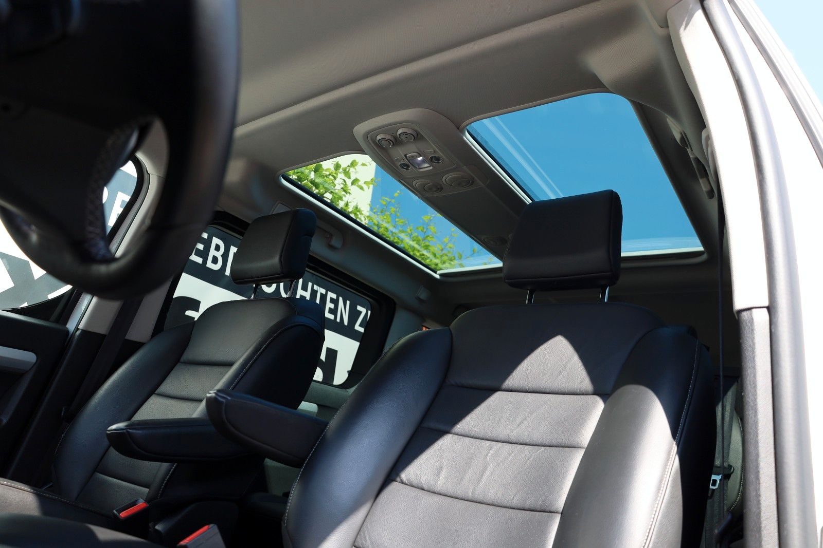Fahrzeugabbildung Opel Zafira Life Elegance L,Leder,Navi,Pano,7Sitz,+WR