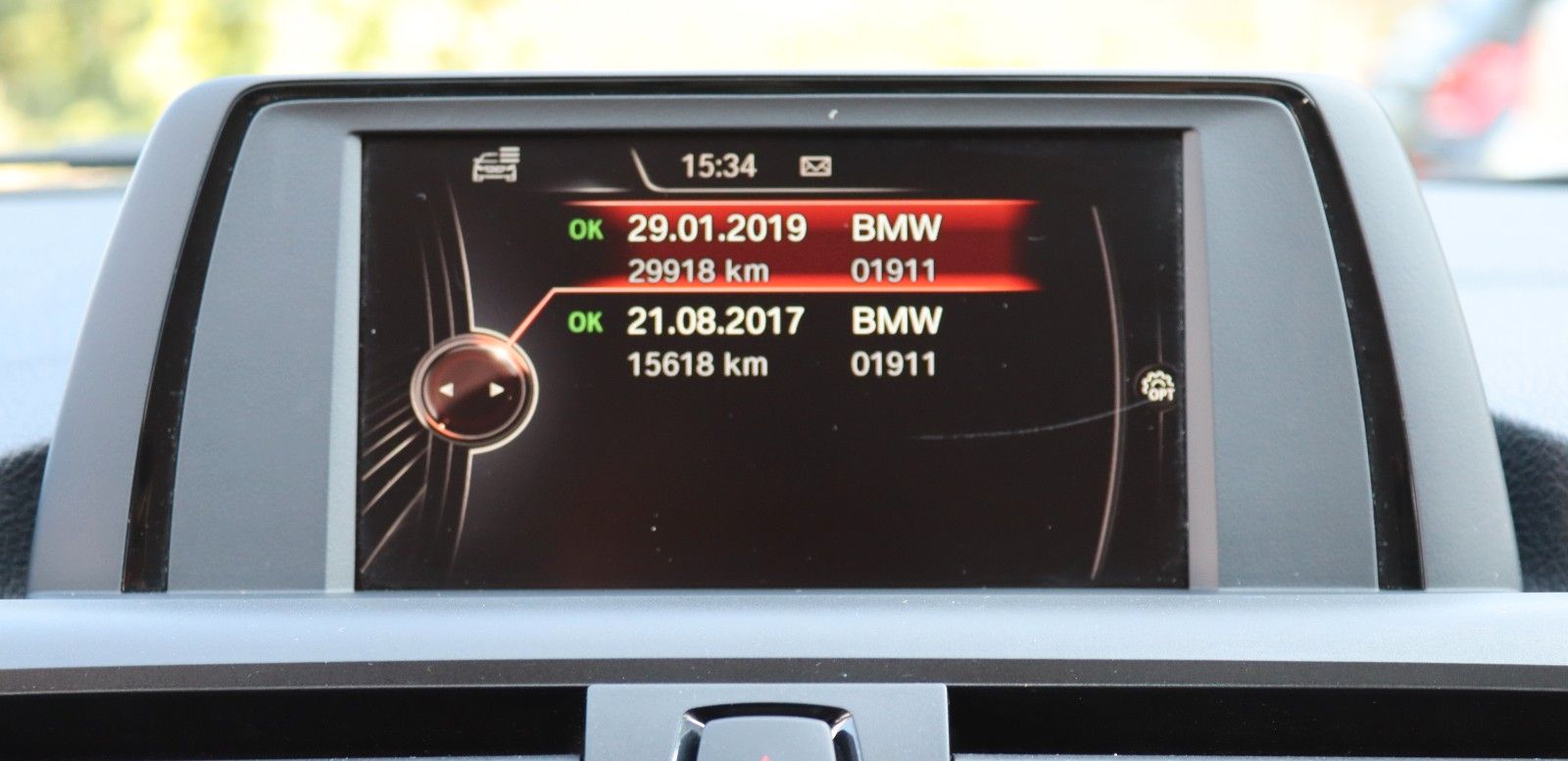 Fahrzeugabbildung BMW 116d URBAN LINE KLIMAAUT LEDER SITZHZG LED PDC