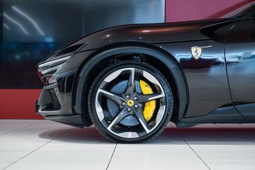 صورة مصغرة 12 لـ 2023 Ferrari PUROSANGUE