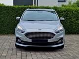 Ford S-Max (Automatik, 7-Sitzer, AHK, Navi, Kamera) - 7 Sitzer Autos