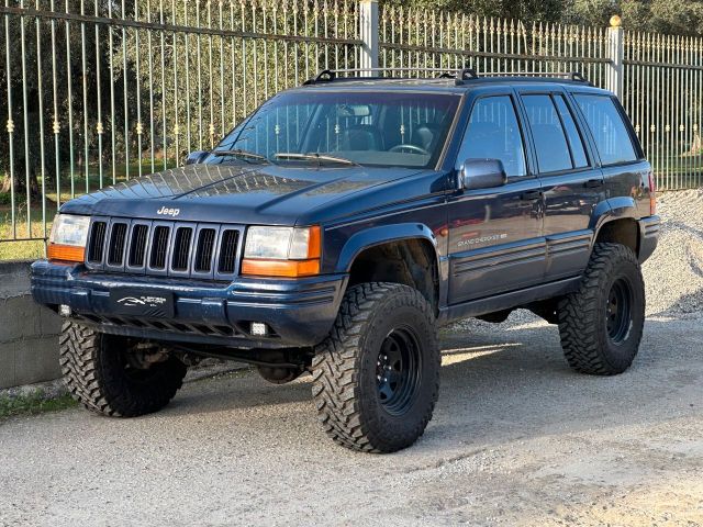 Jeep Grand Cherokee Limited 5.2 V8 - Gancio di T