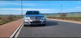 Mercedes-Benz 200 - silberne Mercedes-Benz 200