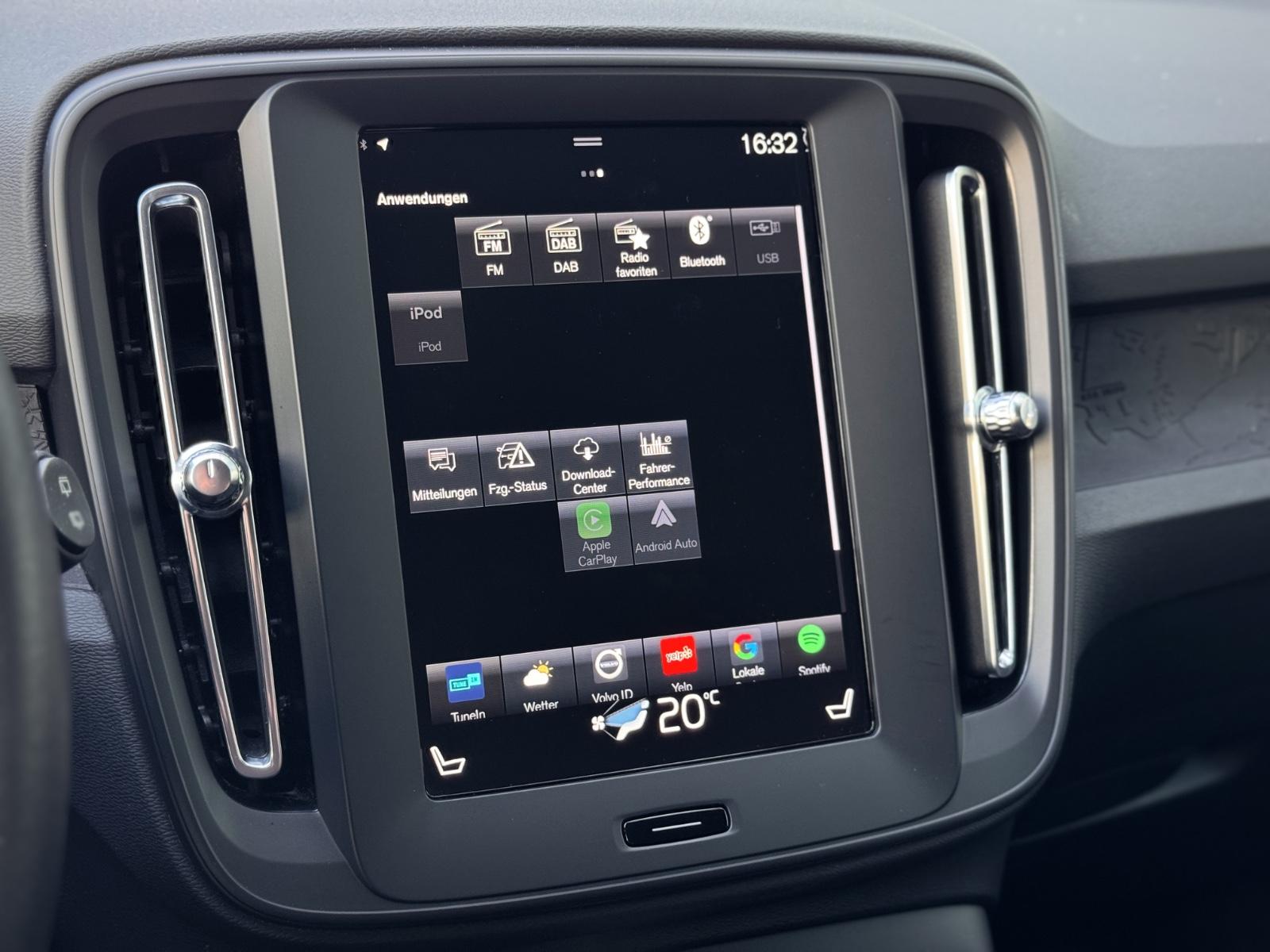 Volvo XC40 1.5 T2 Momentum Core*NAVI|LED|CAM|SHZ|1.HD*
