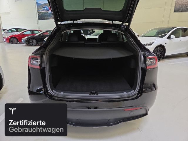 Tesla Model Y Long Range AWD foto 9