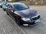 Skoda Superb 1.8 TSI DSG Ambition Combi Ambition - Skoda Superb aus 2012