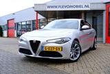 Alfa Romeo Giulia 2.2 180pk Super Aut. Navi|Xenon|Cam|LMV|H - gebrauchte Alfa Romeo Giulia aus dem Jahr 2017