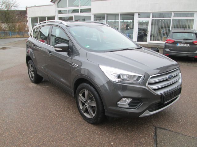 Ford Kuga Cool & Connect