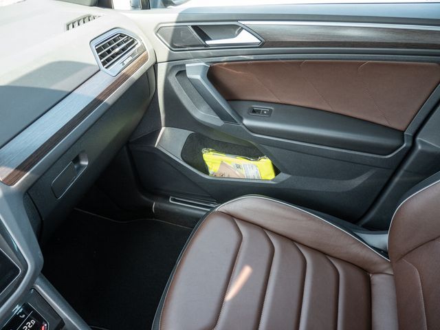 Tiguan 2.0 TDI Elegance First Edition 360° LEDER
